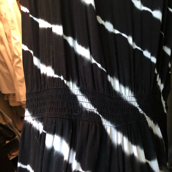 Romper - Picture 3 of 6